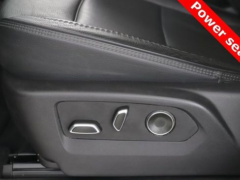 Used 2025 GMC Sierra 2500 Denali image 19