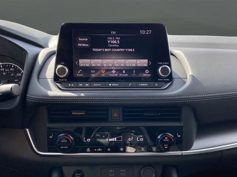 New 2026 Nissan Rogue SV AWD/4WD image 12