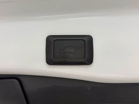 Used 2021 Toyota RAV4 XSE w/ Weather Package image 38