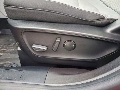 Certified 2023 Ford Escape Active w/ Tech Pack #2 image 6