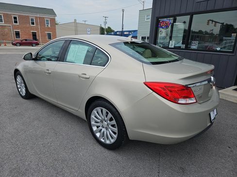 Used 2012 Buick Regal Leather FWD image 4