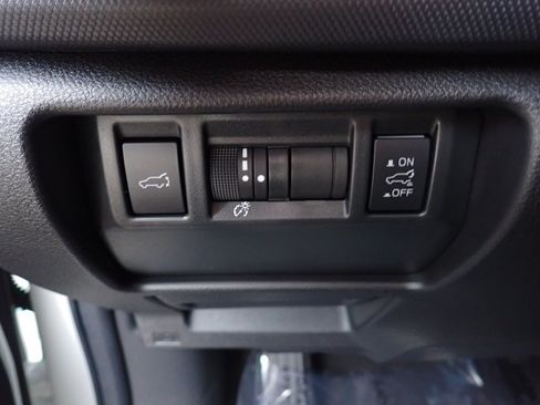 Certified 2026 Subaru Forester Premium w/ Base/Premium Package AWD/4WD image 16