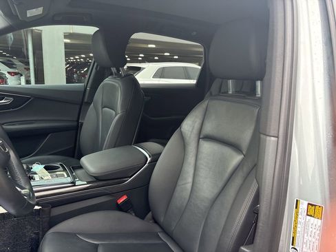 Used 2023 Audi Q7 2.0T Premium Plus w/ Premium Plus Package image 13
