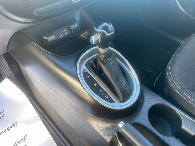 Used 2018 Kia Soul + FWD image 25