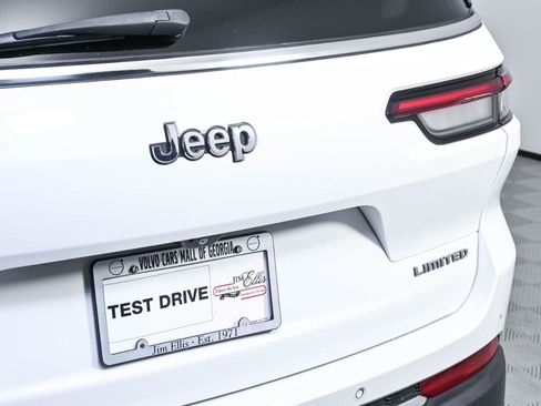Used 2021 Jeep Grand Cherokee L Limited w/ Luxury Tech Group II AWD/4WD image 38