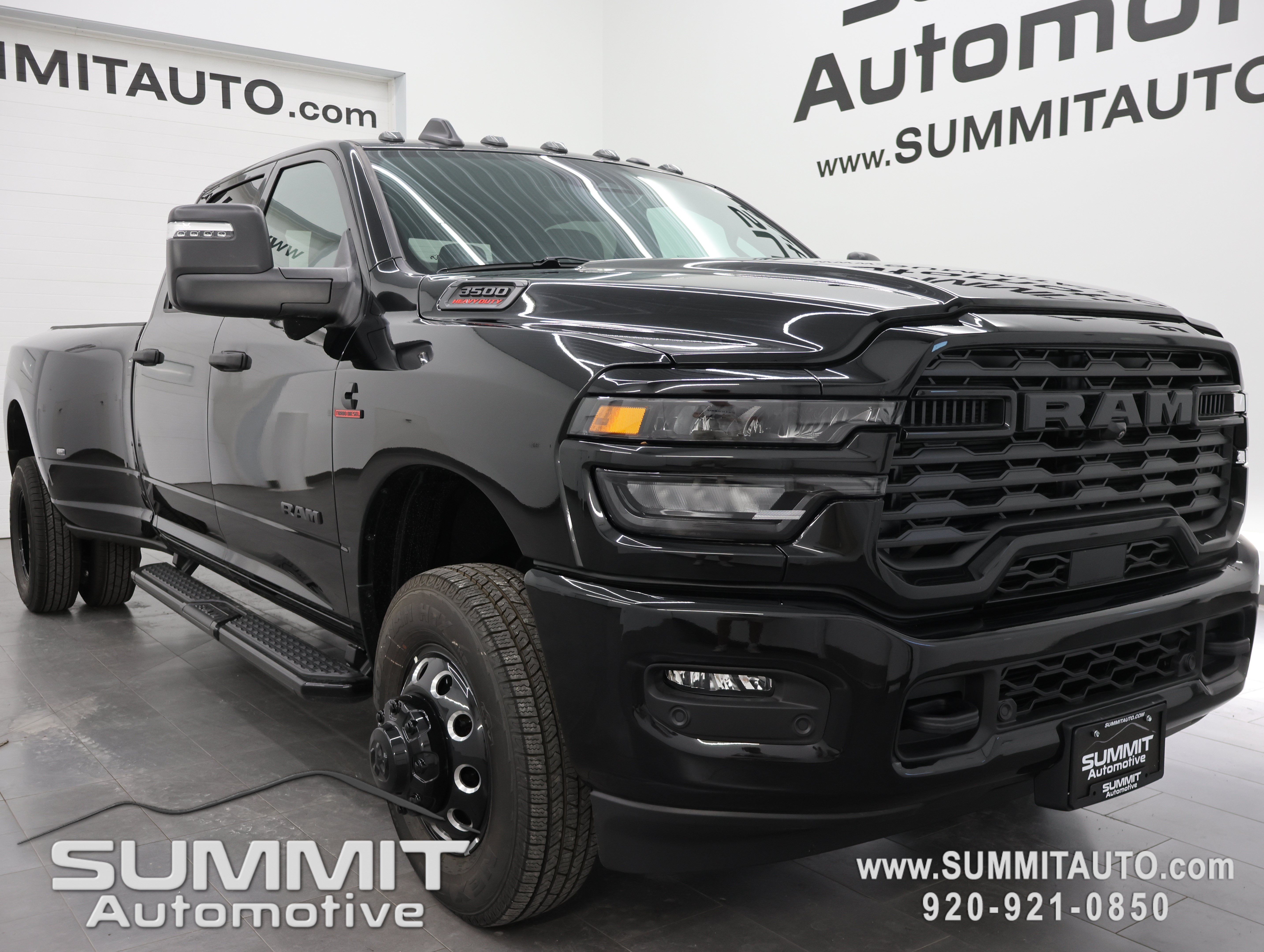 New 2026 RAM 3500 Big Horn AWD/4WD image 2