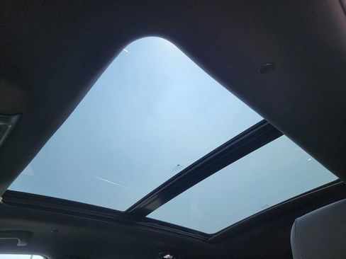 Used 2025 Cadillac XT5 Premium Luxury image 37