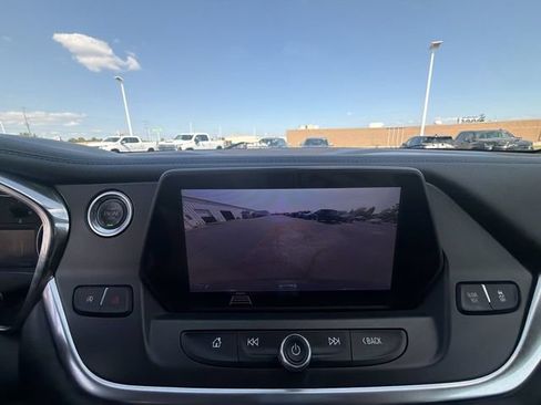 Used 2020 Chevrolet Blazer LT FWD image 14