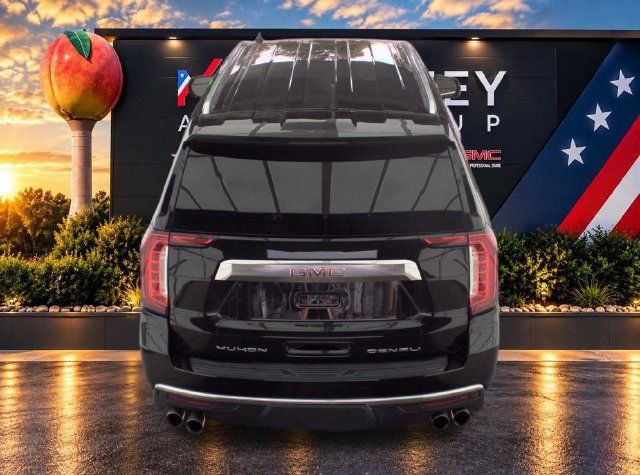 Used 2022 GMC Yukon XL Denali AWD/4WD image 21