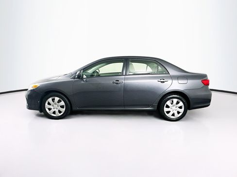 Used 2012 Toyota Corolla LE FWD image 4