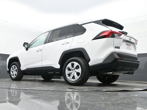 Used 2025 Toyota RAV4 LE image 23