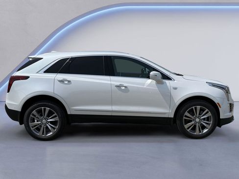 New 2026 Cadillac XT5 Premium Luxury w/ Driver Assist Package image 2