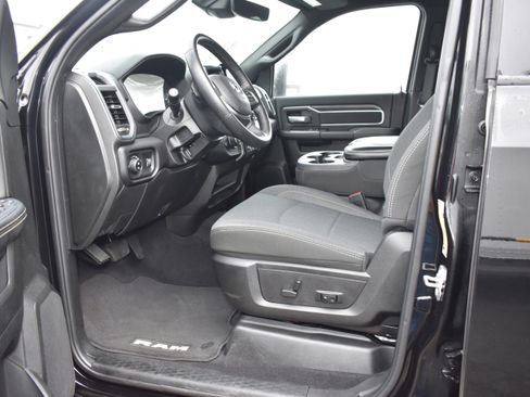 Used 2024 RAM 2500 Big Horn w/ Night Edition image 12