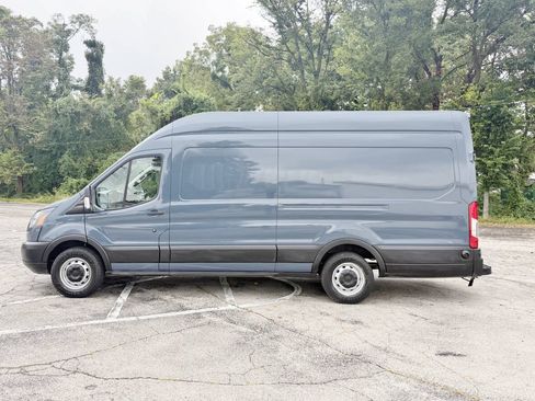 Used 2019 Ford Transit 250 148 High Roof Extended RWD image 8
