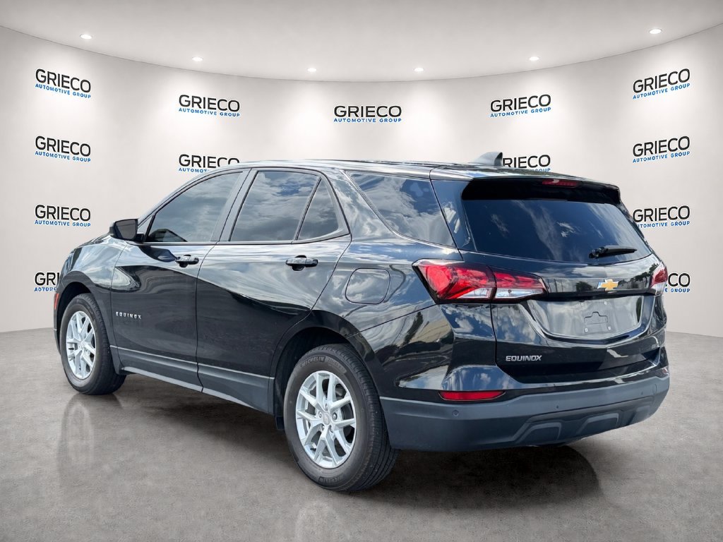 Used 2024 Chevrolet Equinox LS w/ LS Convenience Package FWD image 5