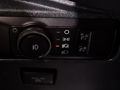 Used 2025 Ford Bronco Outer Banks image 30