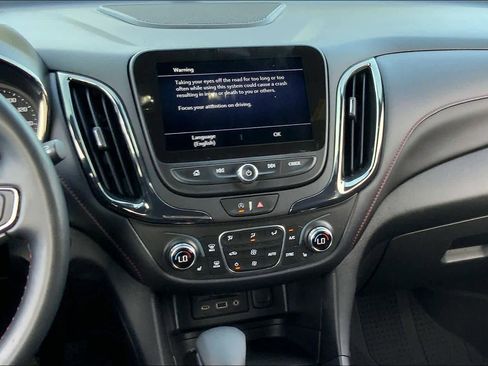 Used 2023 Chevrolet Equinox RS w/ RS Leather Package image 7