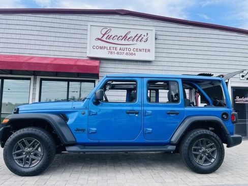 Used 2024 Jeep Wrangler Unlimited Sport AWD/4WD image 2