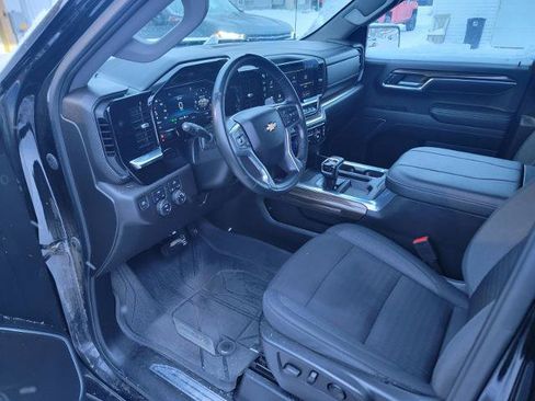 Used 2023 Chevrolet Silverado 1500 LT w/ Convenience Package II image 12