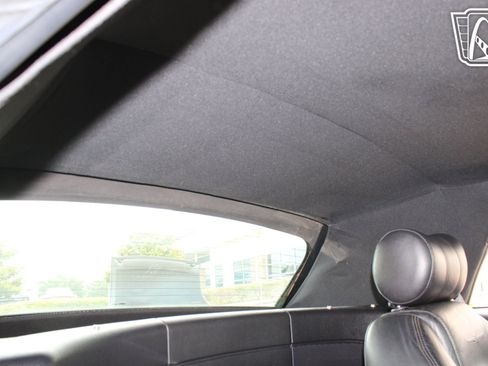 Used 2004 Ford Thunderbird RWD image 20