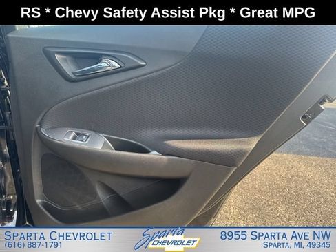 Used 2025 Chevrolet Malibu RS FWD image 25