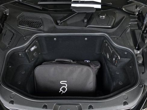 Used 2024 Lamborghini Revuelto AWD/4WD image 6