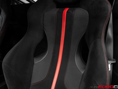 Used 2019 Ferrari 488 Pista Coupe RWD image 52