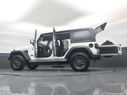 New 2026 Jeep Wrangler Unlimited Sport w/ Convenience Group AWD/4WD image 55