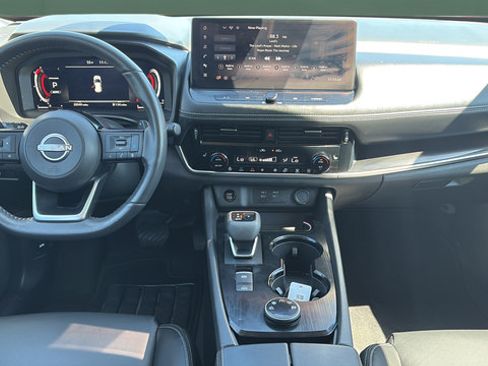 Used 2024 Nissan Rogue SL w/ SL Premium Package AWD/4WD image 19