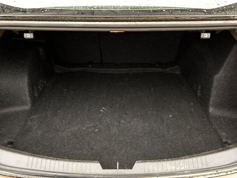 Used 2025 Chevrolet Malibu LT FWD image 29