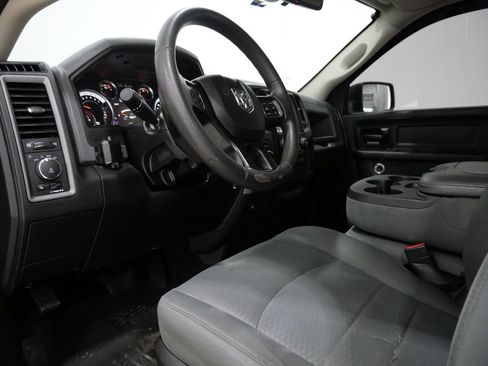 Used 2019 RAM 1500 Tradesman w/ Tradesman SXT Package AWD/4WD image 10