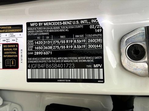 Used 2025 Mercedes-Benz GLE 350 4MATIC image 30