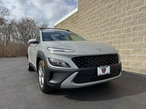 Used 2023 Hyundai Kona SEL image 1