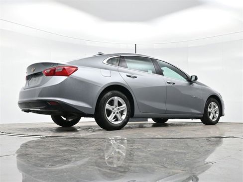 Used 2024 Chevrolet Malibu LT image 30