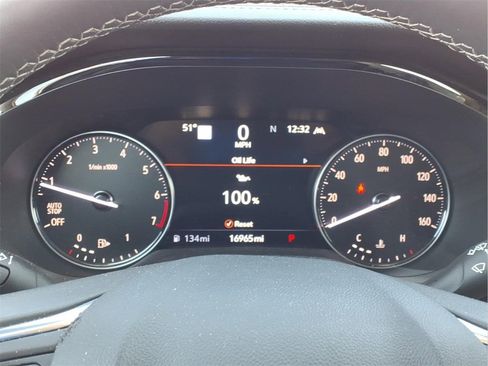 Used 2023 Buick Envision Avenir image 29