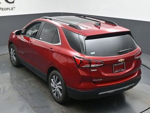 Used 2024 Chevrolet Equinox LT image 40