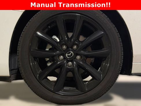 Used 2026 MAZDA MAZDA3 2.5 S Hatchback w/ Premium Pkg FWD image 12
