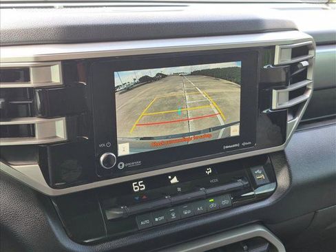 Used 2022 Toyota Tundra SR5 RWD image 12