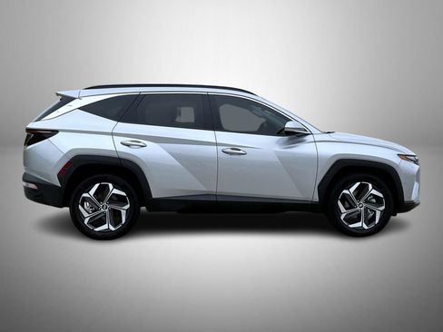 Certified 2024 Hyundai Tucson Limited AWD/4WD image 4