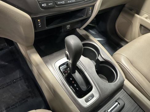 Used 2017 Honda Ridgeline RTL image 20