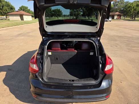 Used 2013 Ford Focus SE FWD image 27