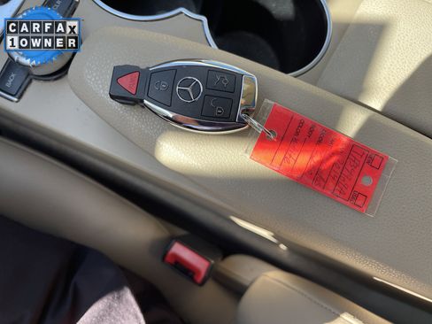 Used 2014 Mercedes-Benz C 250 Sedan image 38