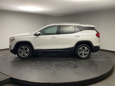 Certified 2021 GMC Terrain SLT AWD/4WD image 4