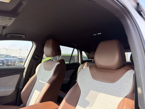 Certified 2023 Volkswagen ID.4 Pro RWD image 16