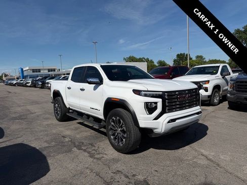 Used 2023 GMC Canyon Denali AWD/4WD image 1