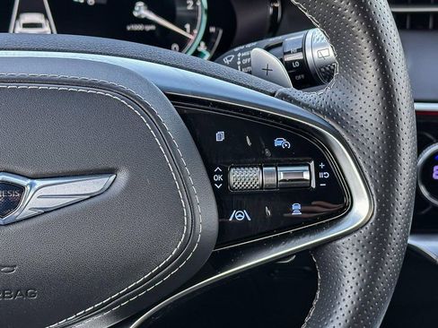 Used 2022 Genesis GV70 3.5T Sport w/ Sport Prestige Package image 21