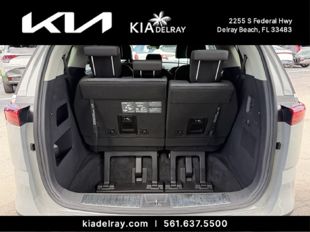 Certified 2024 Kia Carnival EX FWD image 9
