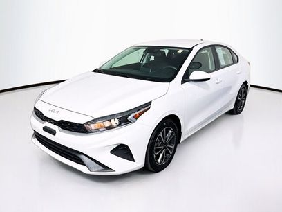 Certified 2023 Kia Forte LXS