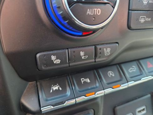 Used 2021 Chevrolet Silverado 1500 LTZ w/ LTZ Premium Package image 13