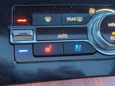 Certified 2024 Lincoln Navigator L Reserve image 23